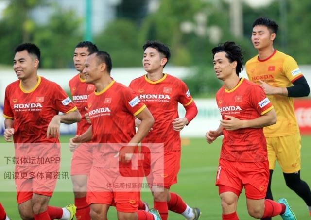 天博体育-越南队调整集训名单 邓文林接受手术补充征召门将